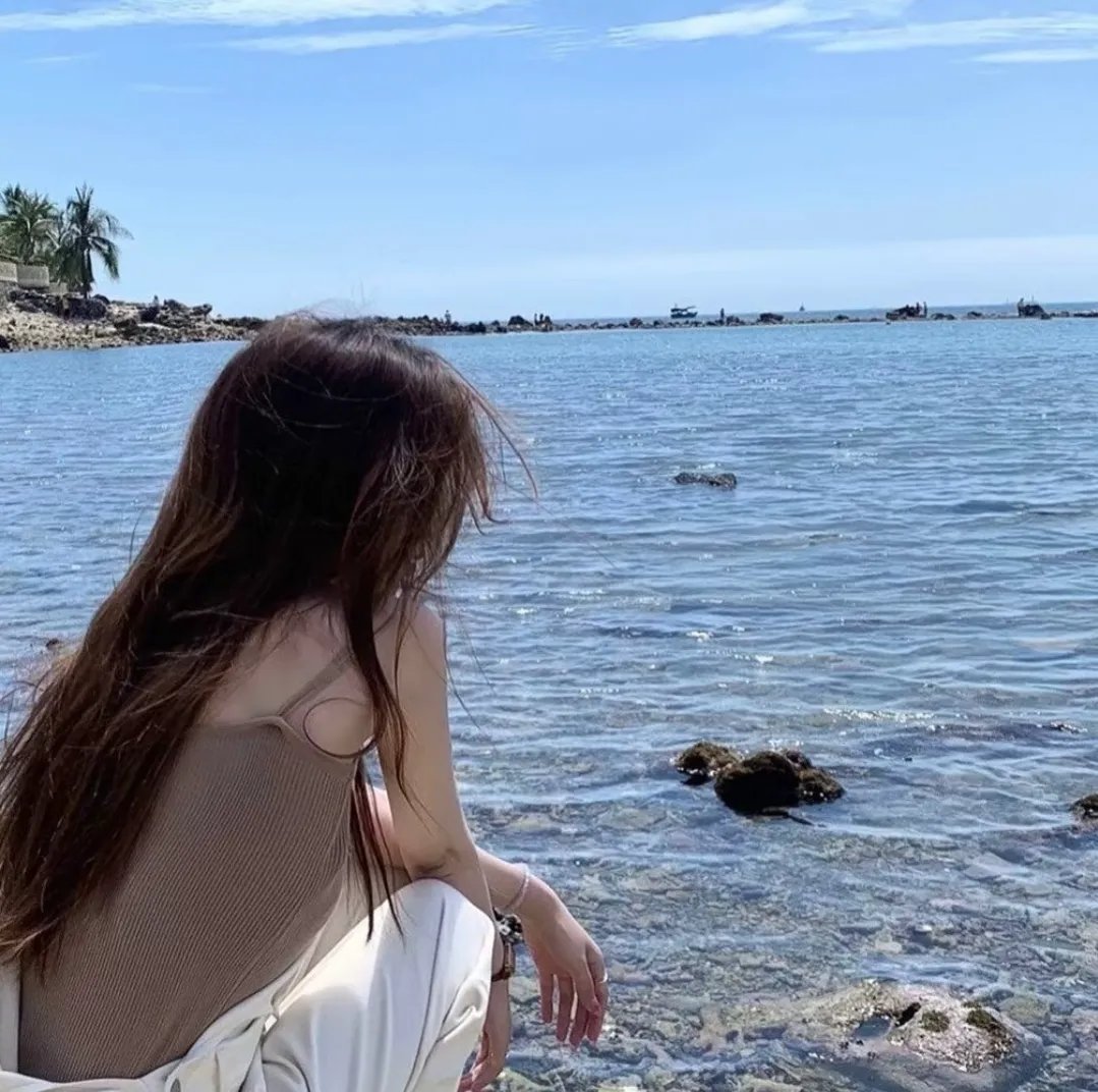 美丽的故事封面