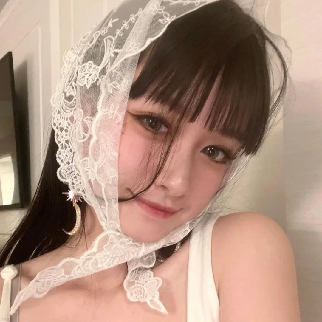 爱你,万缕千丝封面